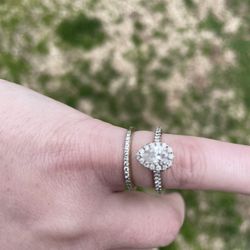 Pear Shape 1/2 Carat Engagement Ring With  Wedding Band 