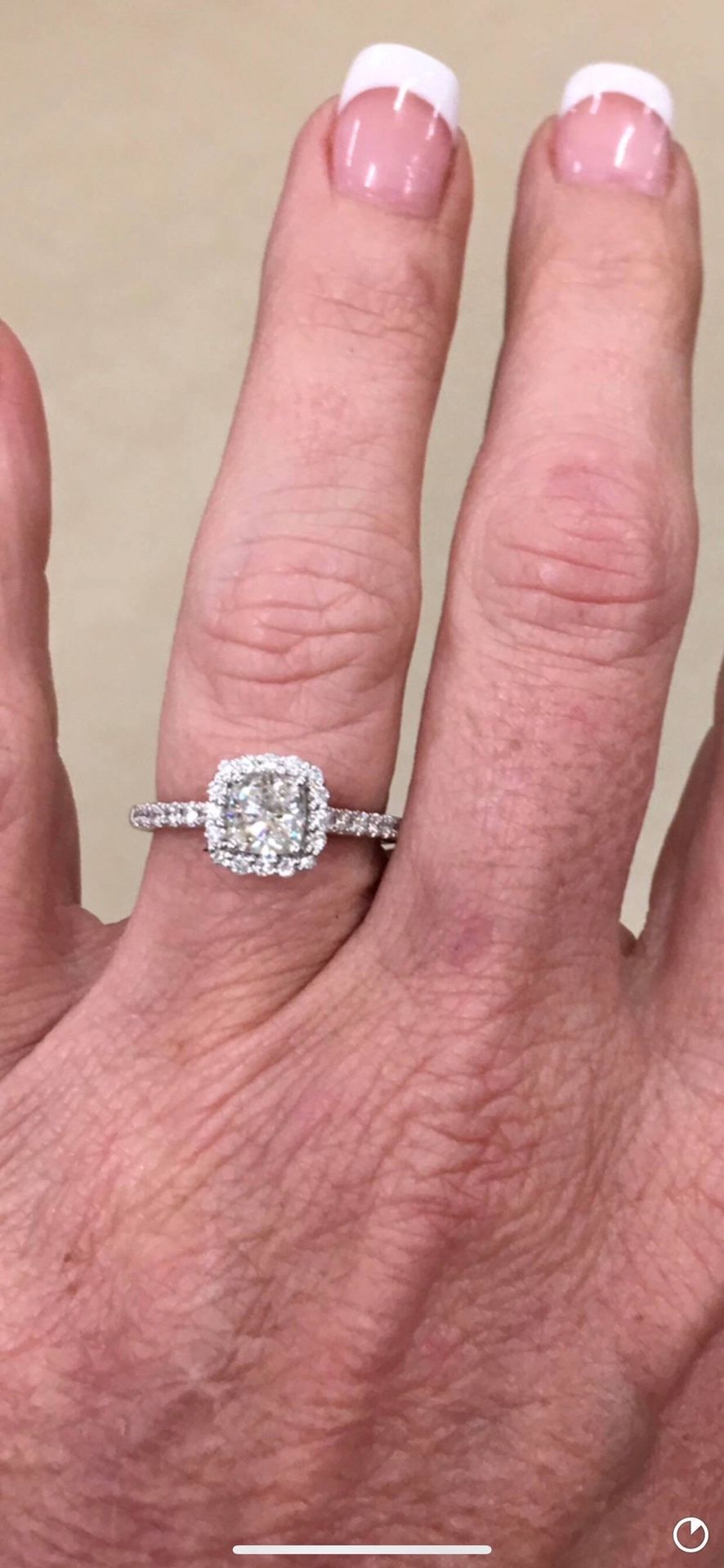 14 Kt Diamond Engagement ring 1 1/3 ctw