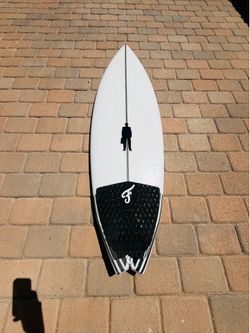 Proctor Scarecrow surfboard Shortboard 5’4
