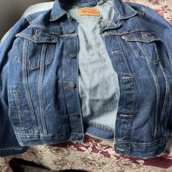 Levi’s Denim Jacket 