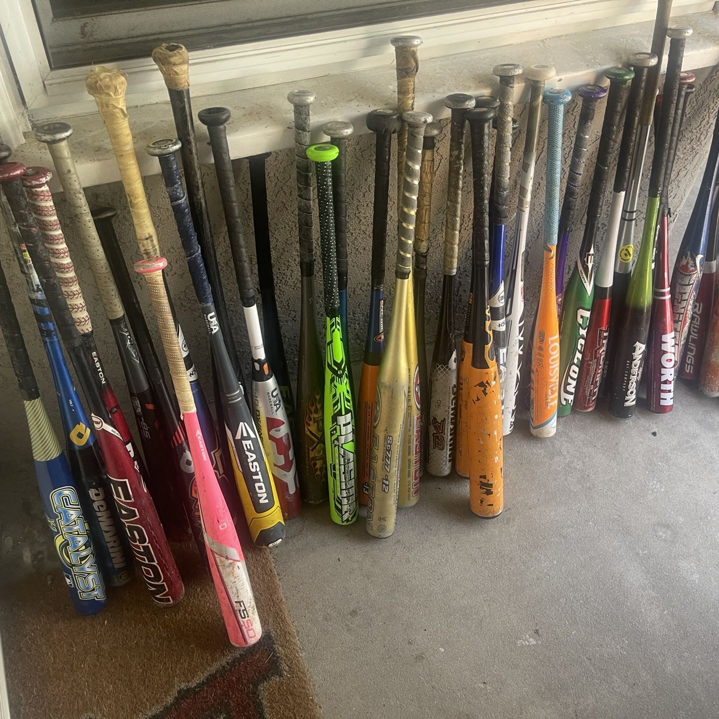 BATS //Baseball Softball Little League T-ball Pony Ball// BATS
