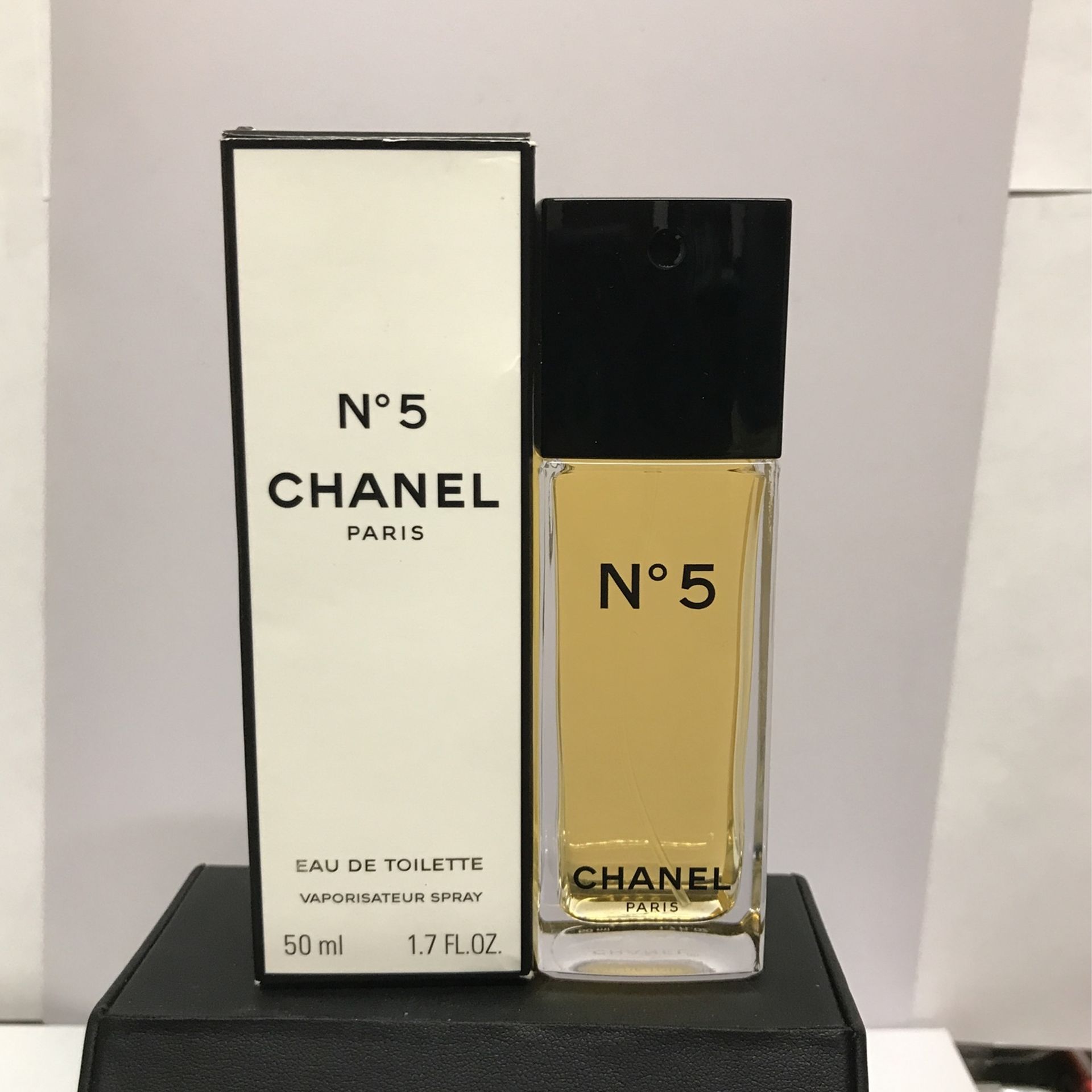 Chanel No.5 Perfume 