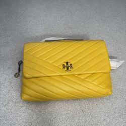 KIRA CHEVRON CONVERTIBLE SHOULDER BAG
