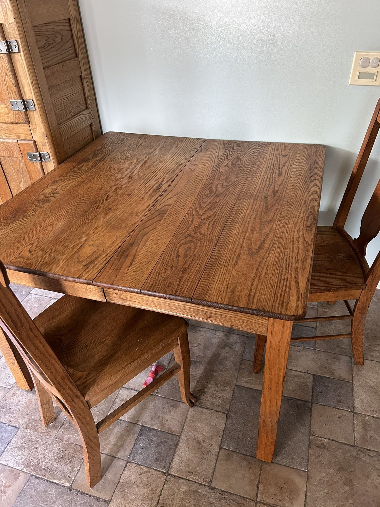 Old Solid Oak Table & 3 Chairs