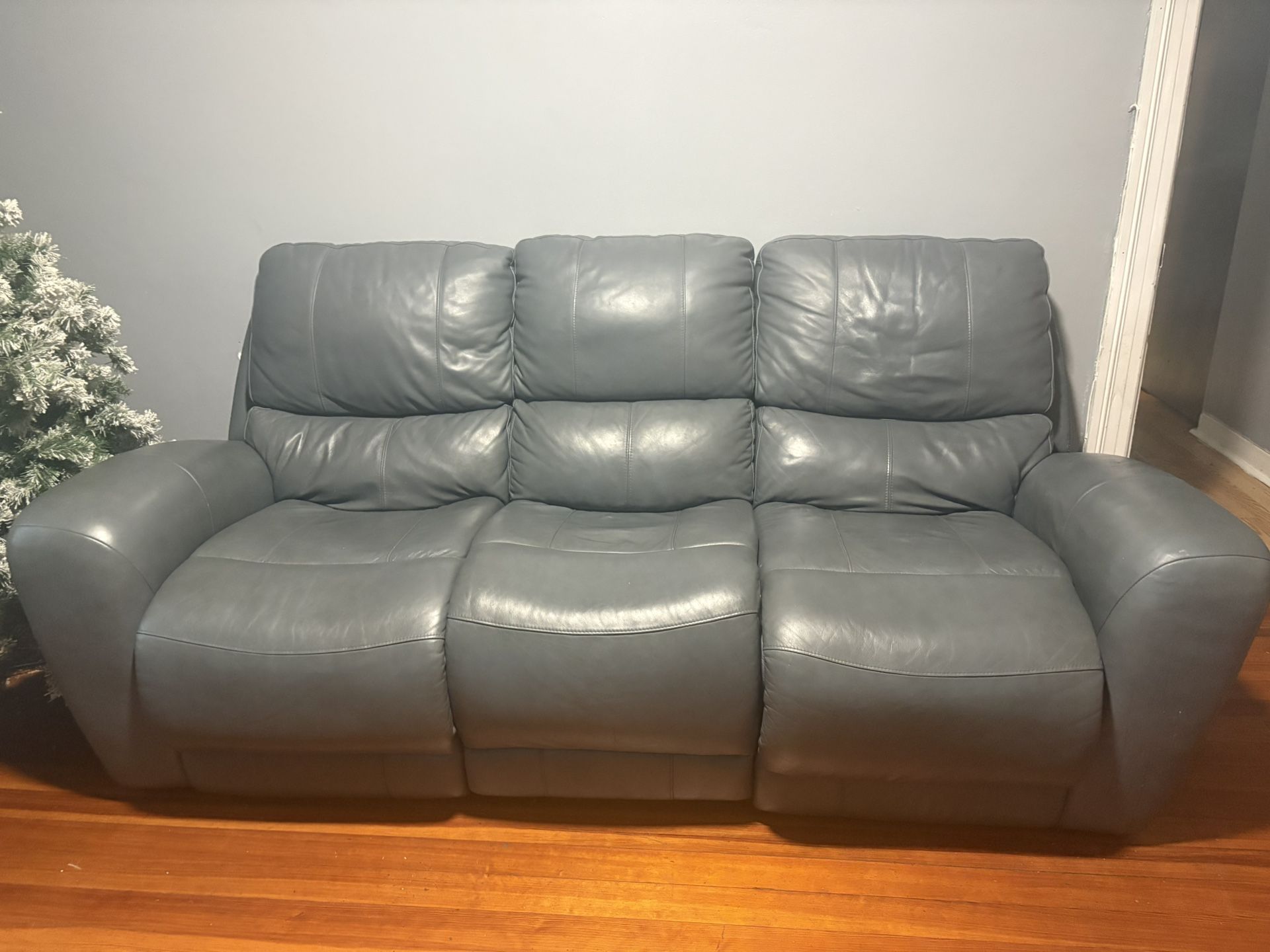 3 Person Recliner