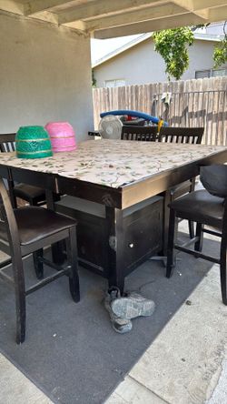 Dinning table