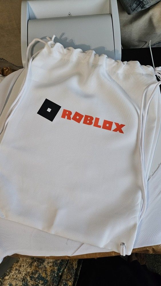 Roblox Logo Drawstring Bag White