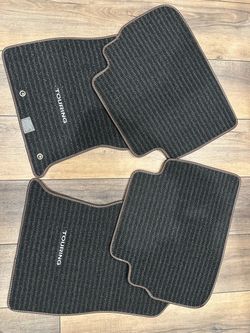 Subaru Forester touring floor mats