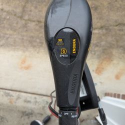 Minn Kota 30lb Thrust Electric Trolling Motor With Battery