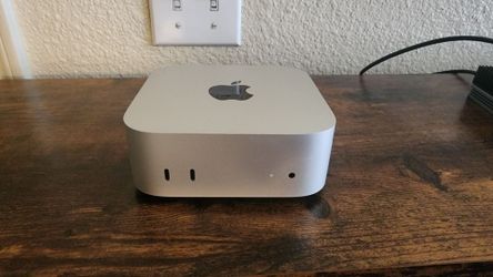 Apple M4 Mac Mini 512GB With 2TB External SSD