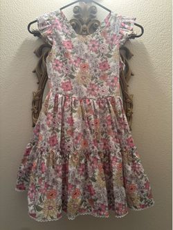 Girls dress
