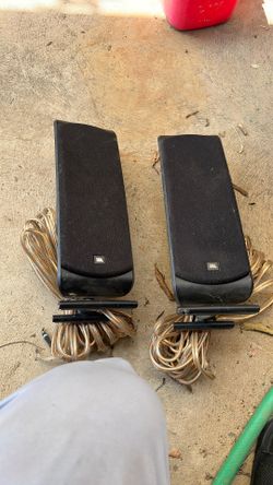 Surround sound speakers