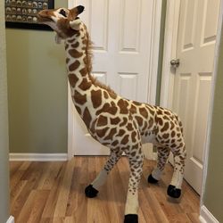 Melissa & Doug Giant Giraffe 🦒 
