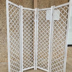 4 panels wood room divider (64"W×67"H)
