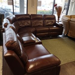 New 6pc Genuine Leather Sectional Sofa With three Power Recliners