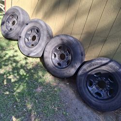 8lug Rims 8x6.5 Bolt Pattern Tires Have Weather As Is