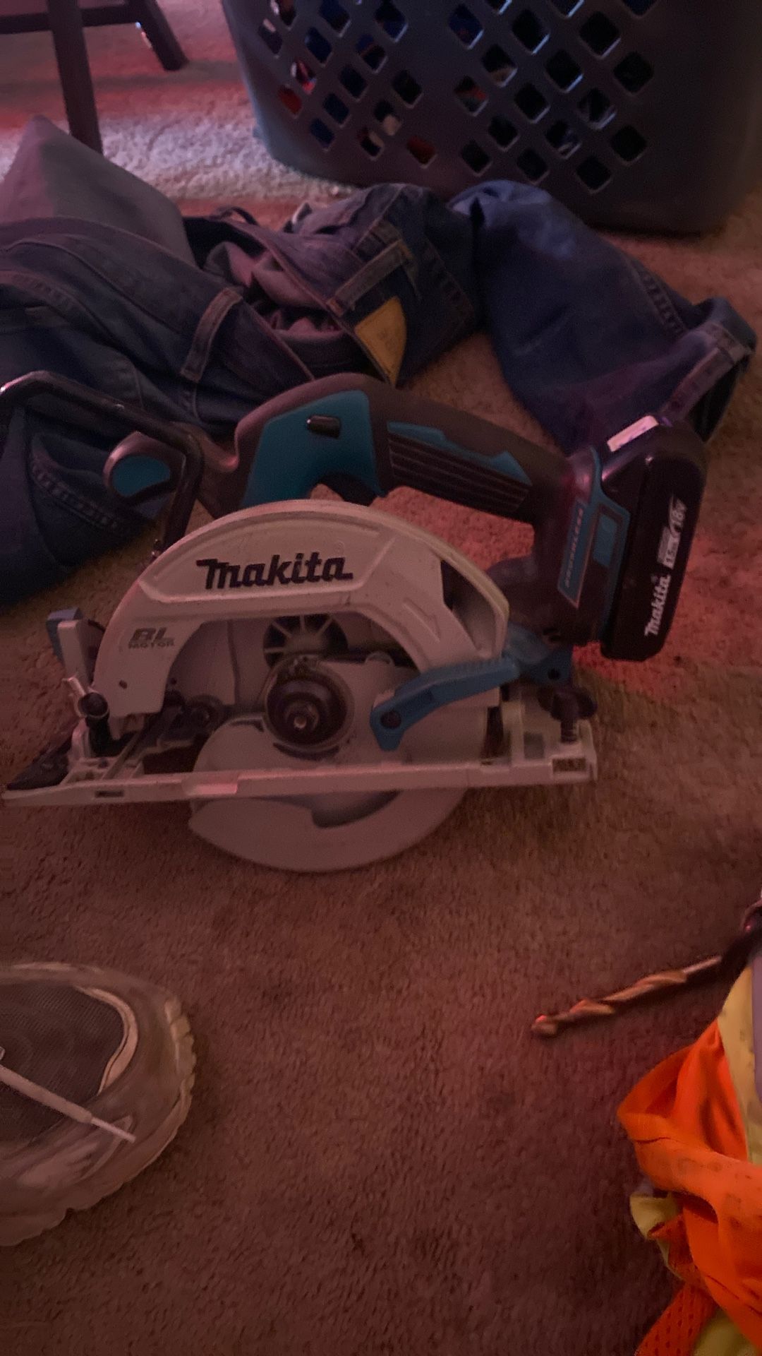 Table Saw Makita