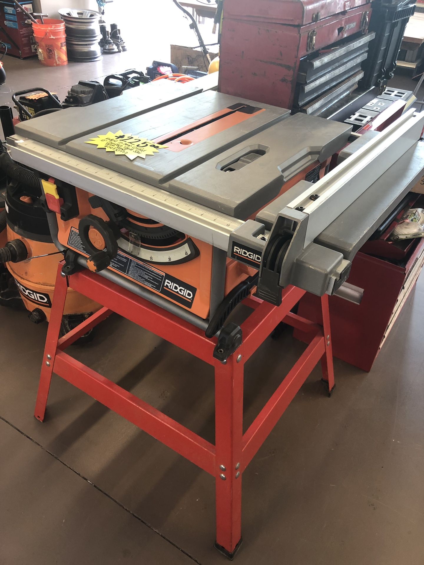 Ridgid R4517 10” Corded Compact Table Saw with Sand.