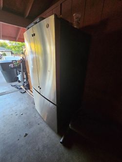 GE Fridge stainless steel,  french door, bottom freezer