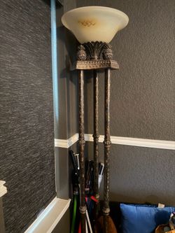 Corner lamp