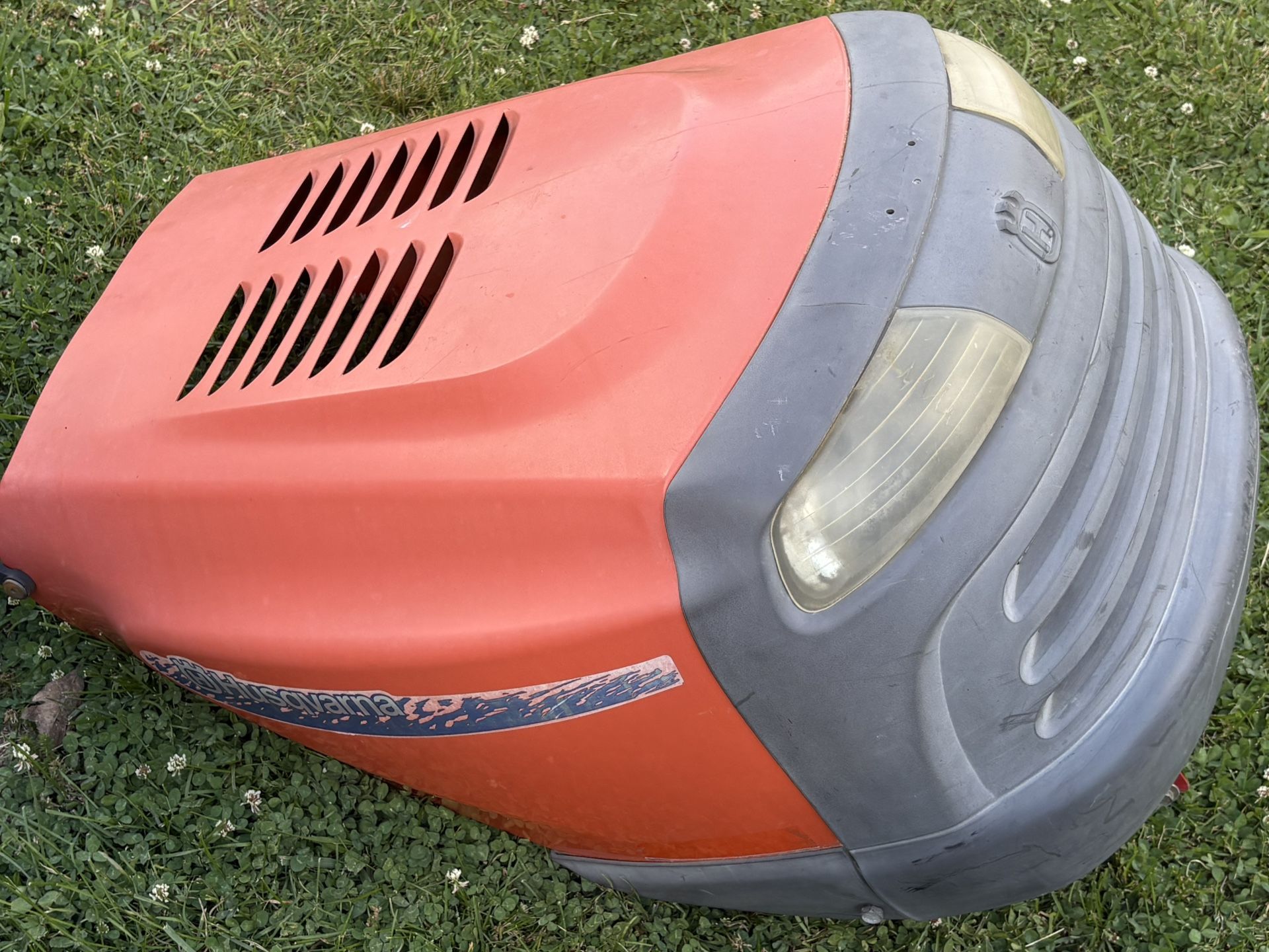 Husqvarna Hood 