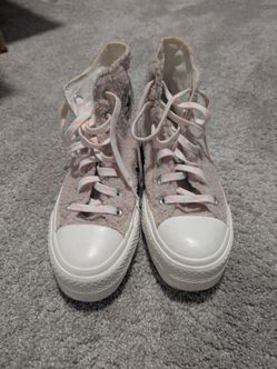 Authentic Converse Chuck Taylor All Star size 7