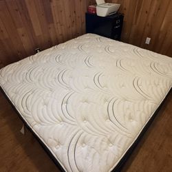 King Mattress