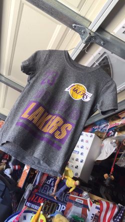 Lakers youth shirt size S/8
