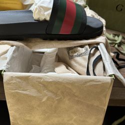 Men’s Gucci slides 