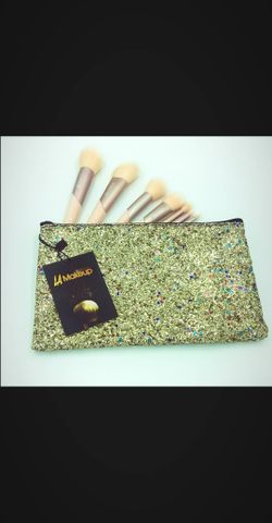 7pcs makeup brush set with cosmetic bag