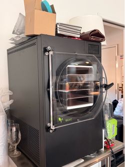 Freeze Dryer