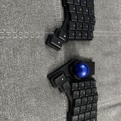 Voyager Keyboard And Trackball 