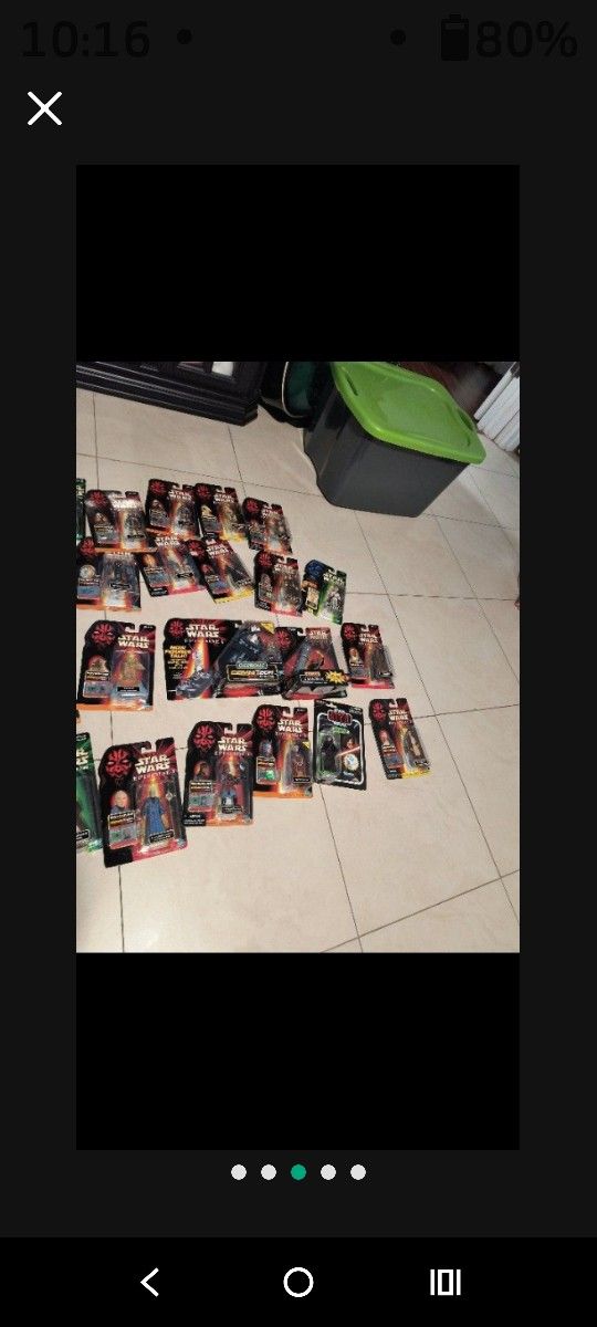 32- Brand New Star wars figures!! Great Deal So NOT Negotiable!!