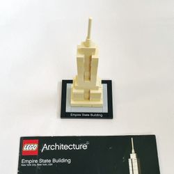 100% Complete Lego Empire Stage Building 21002
