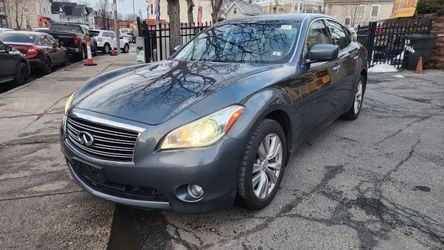 2012 INFINITI M37x