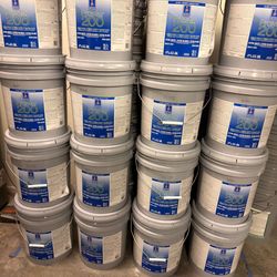 Paints primer in one