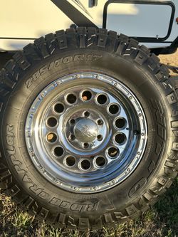 17” Wheels & Tires