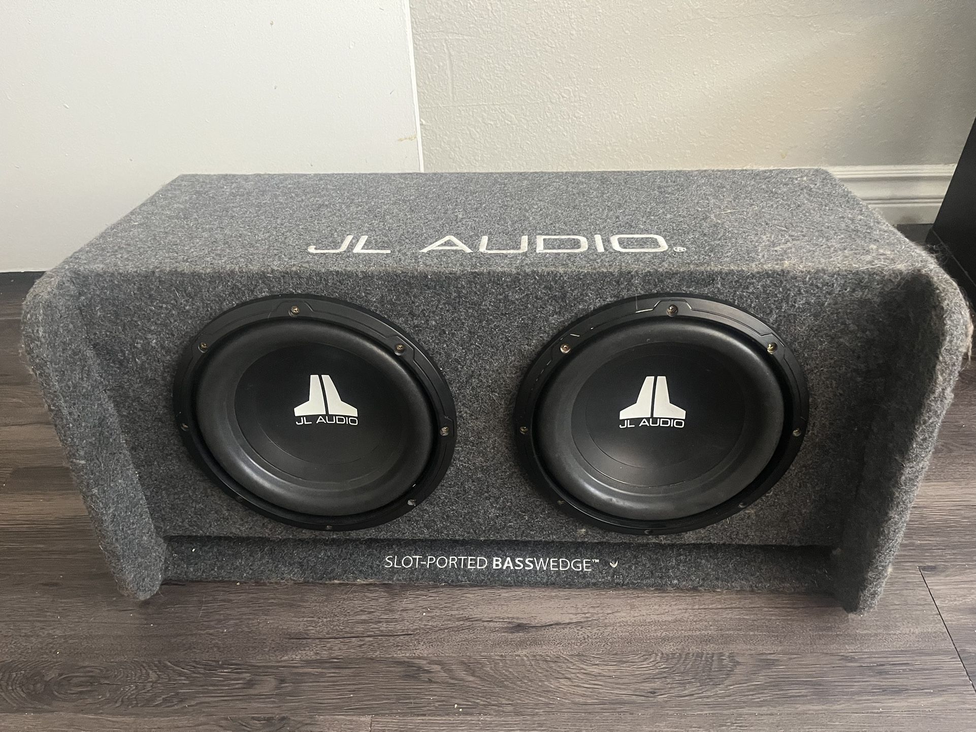 JL Audio Bass Subwoofer 