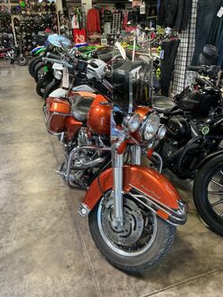 2004 HARELY DAVIDSON ROADKING