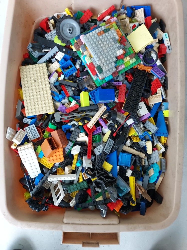 LEGOS