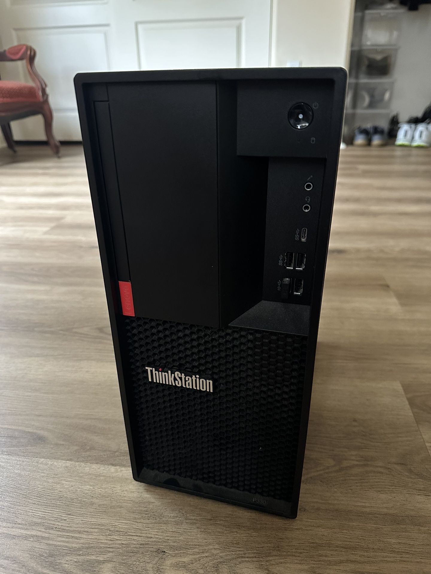 Lenovo Thinkstation Desktop