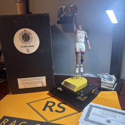 Salvino Michael Jordan Upper Deck Authenticated Figure 1876/2500!! 