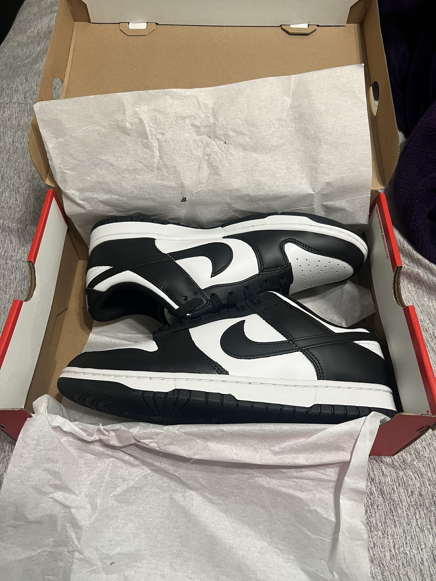 Nike Low Dunk Retro Size 10 Black/white