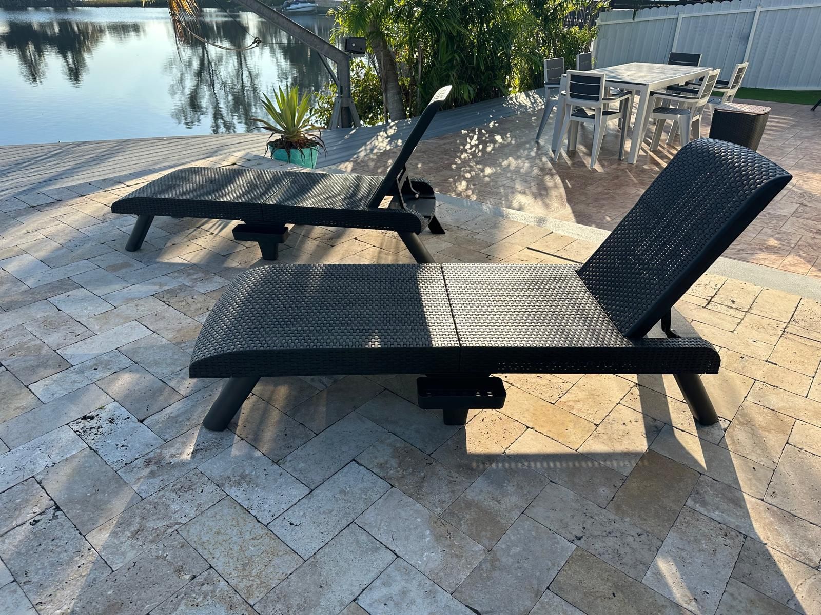 BRAND NEW Furniture Patio & Outdoor Lounger Made of 100% colombia