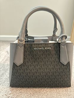 Designer Michael Kors MK Bag Kimberley MK Bag Brand New 