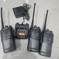 Lot of 3 Hytera HYT TC-508U (1)  UHF 400~470 MHz 4W 16CH Two Way Radios -BLack

