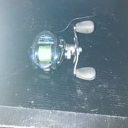 BAIT CASTER (READ DESCRIPTION)