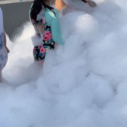 Foam/ Bubble Machine 