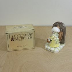 Avon Precious Moments Collection Ceramic Mouse Figurine Vintage “My First Call”