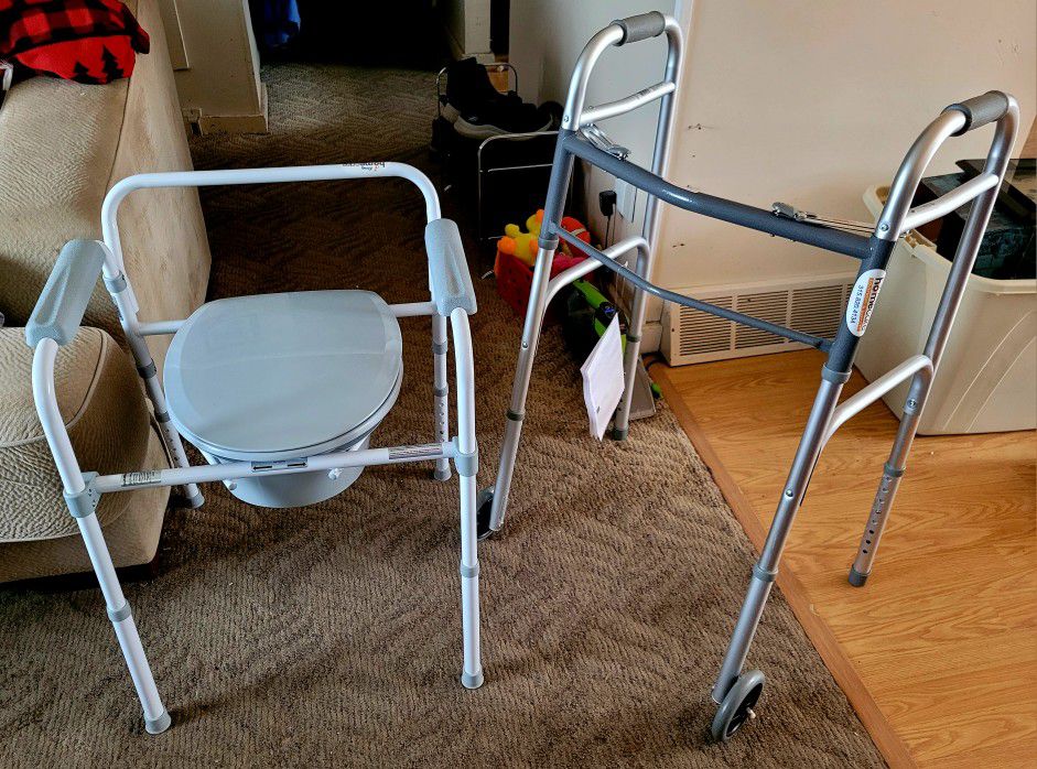 Brand NEW Commode and/or Walker